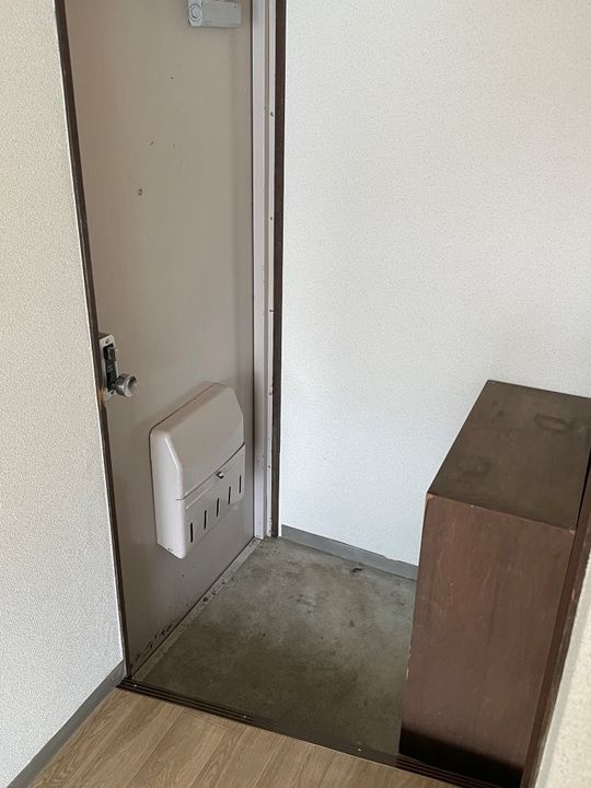 サンコーポ306の玄関