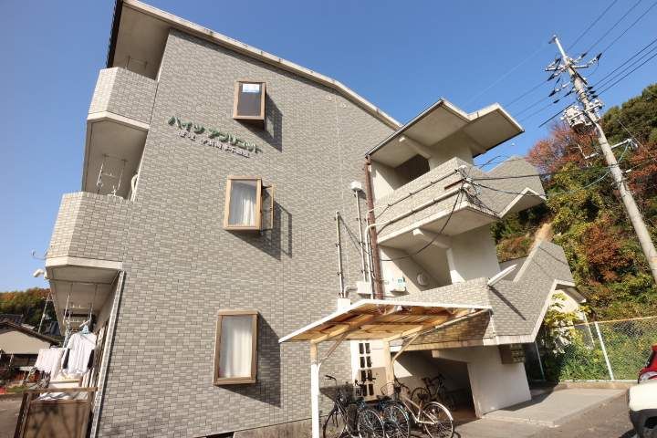 山口県岩国市尾津町2丁目の賃貸アパートの外観