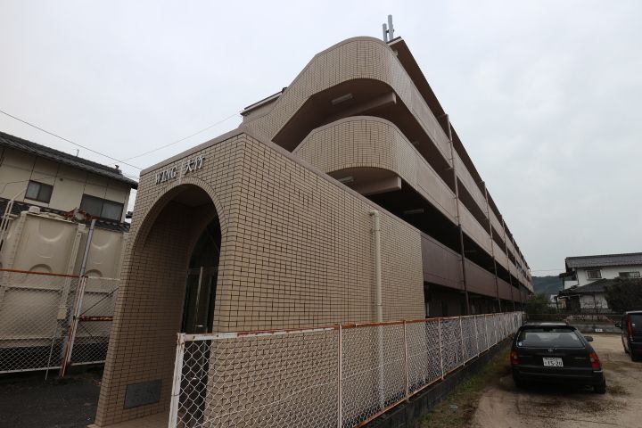 ウイング大竹の外観