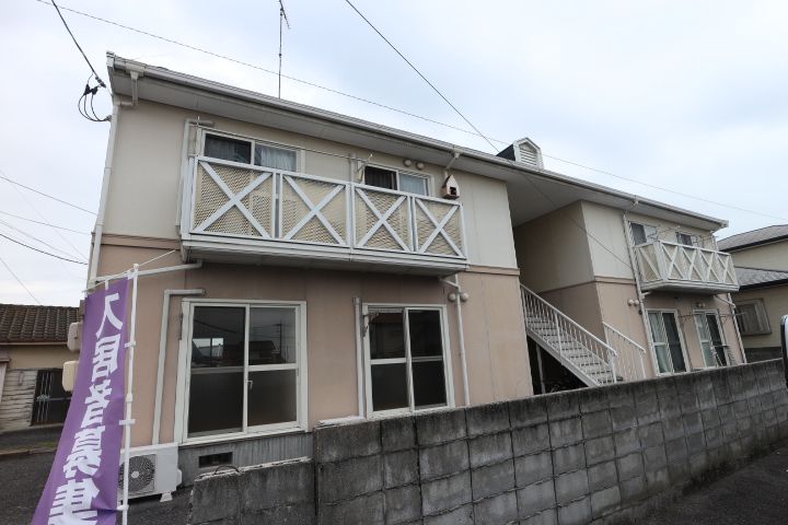 山口県岩国市中津町2丁目の賃貸アパートの外観