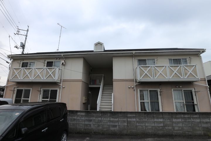 山口県岩国市中津町2丁目の賃貸アパートの外観