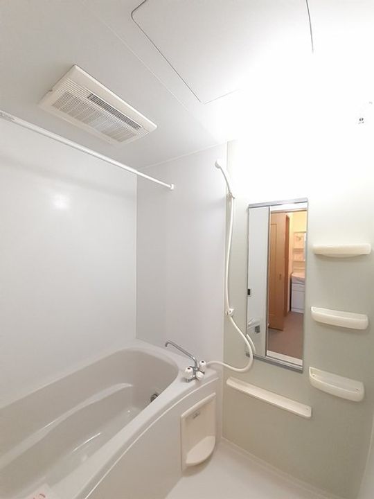 カーサフィオーレTHREEの風呂