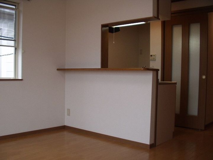 トレジャーガーデンⅡの居間