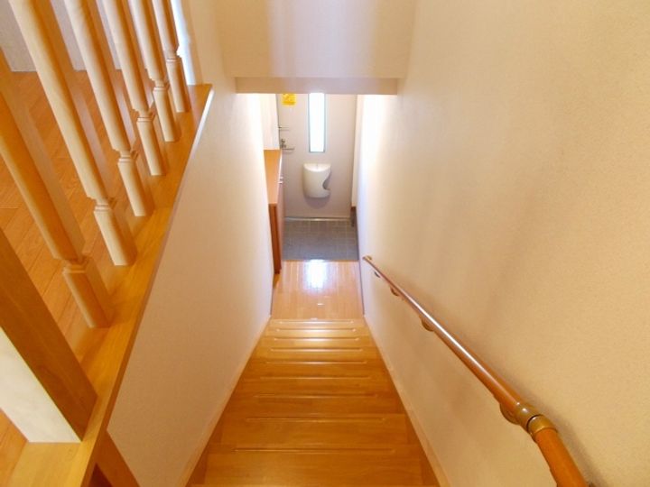 トレジャーガーデンⅡの玄関