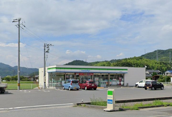 トレジャーガーデンⅡの周辺