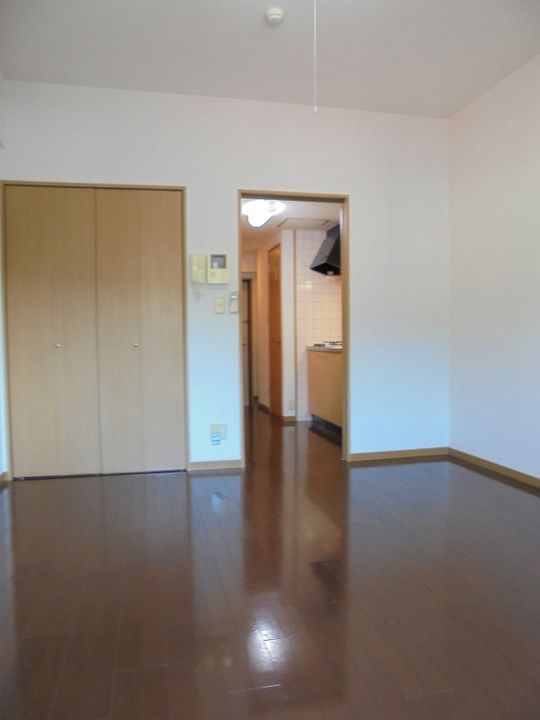 アヴニール ヌーヴォーの居間