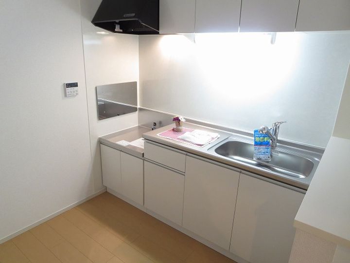 サン・ボヌール ヤナイ Aのキッチン