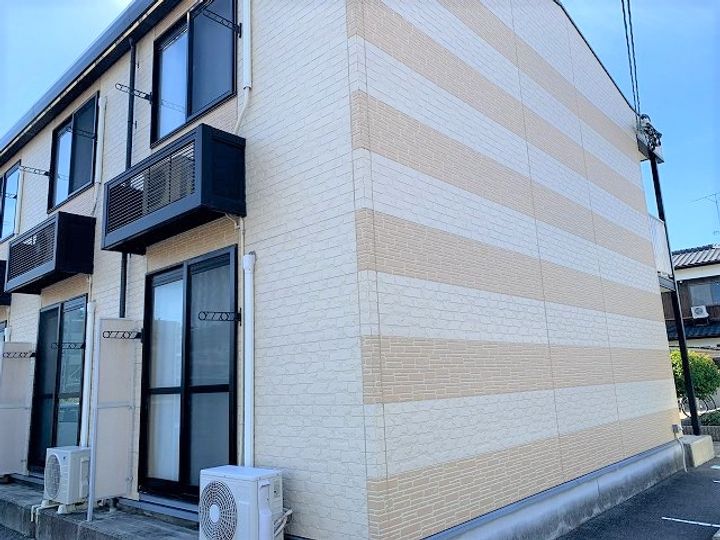 レオパレスアルバ107の外観