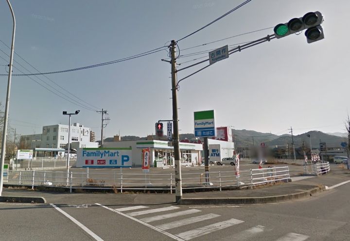ニューエルディム横山の周辺