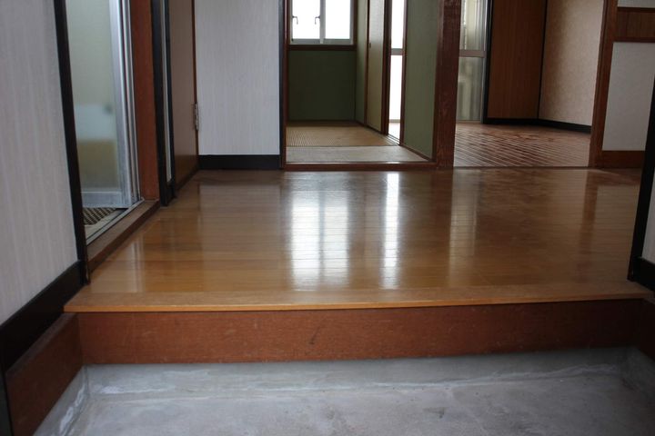 コーポ森田の居間