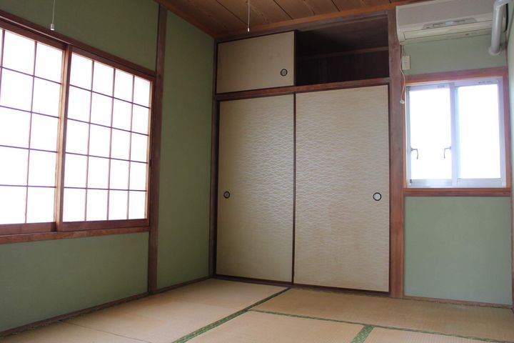 コーポ森田の居間