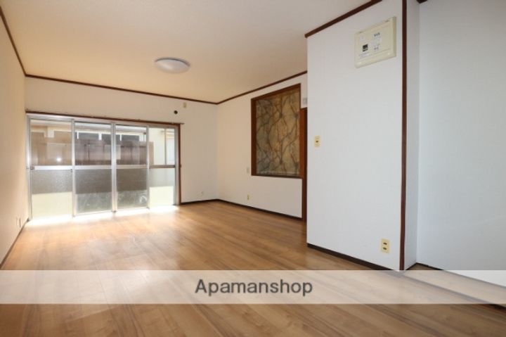 山口県岩国市門前町2丁目(一戸建)の賃貸物件の居間