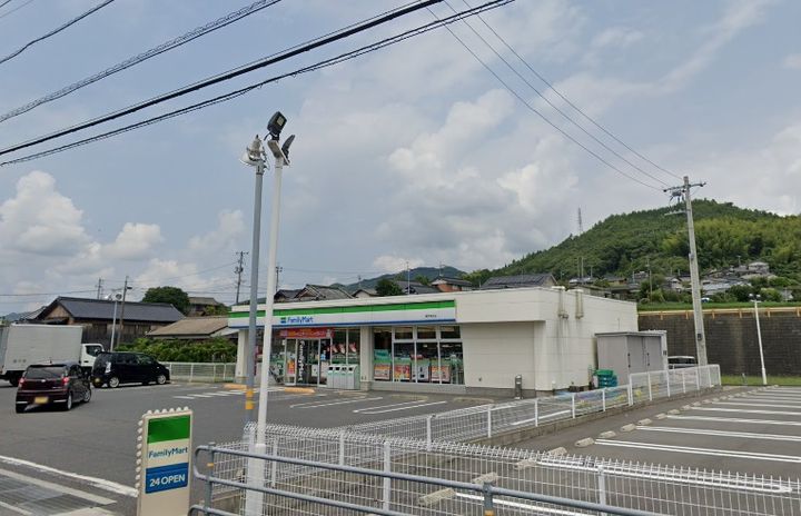メゾン ド フィオーレの周辺