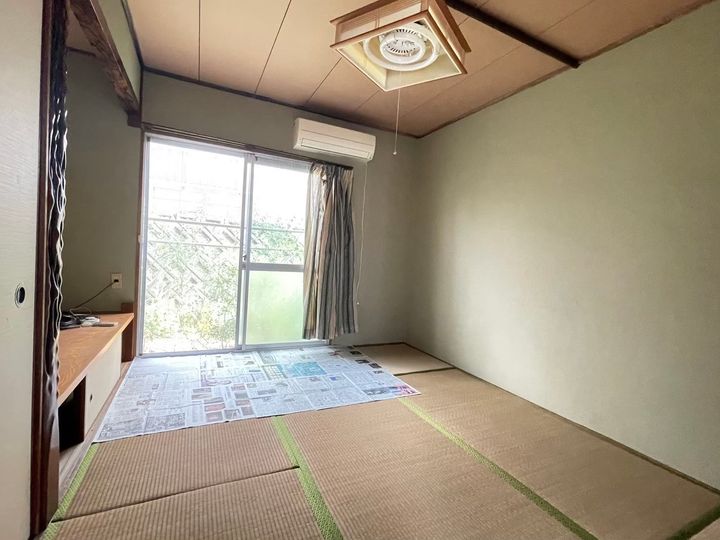 山口県岩国市牛野谷町3丁目の賃貸アパートの内装
