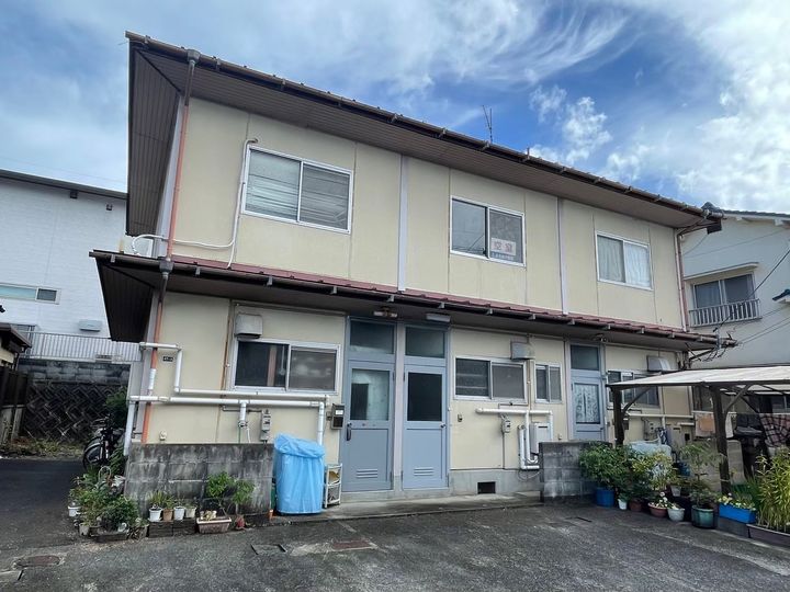 山口県岩国市牛野谷町3丁目の賃貸アパートの外観
