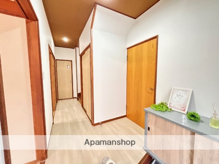 山口県岩国市保津町1丁目(一戸建)の賃貸物件戸建ての玄関