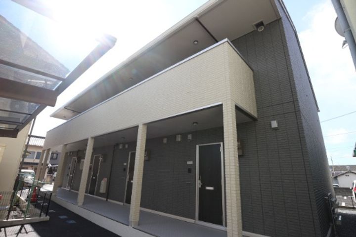 サユーレの外観