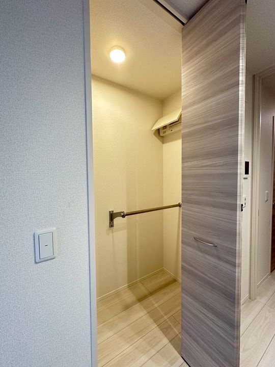 DーROOM若宮の内装