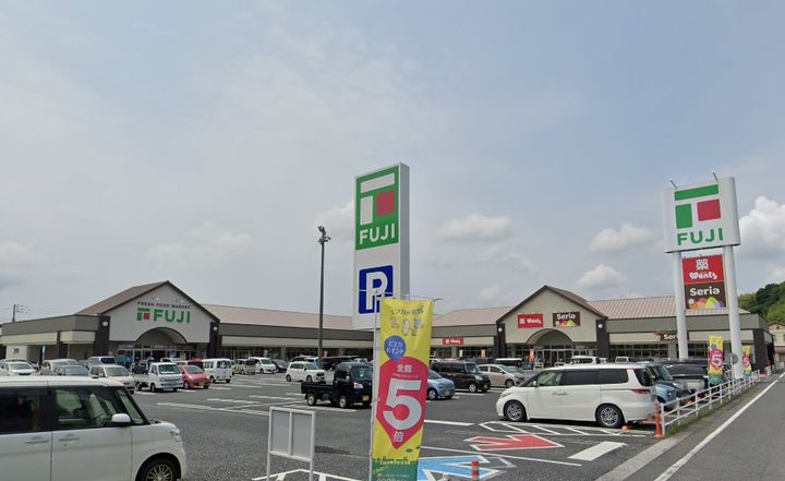 サンフォーレス A棟の周辺