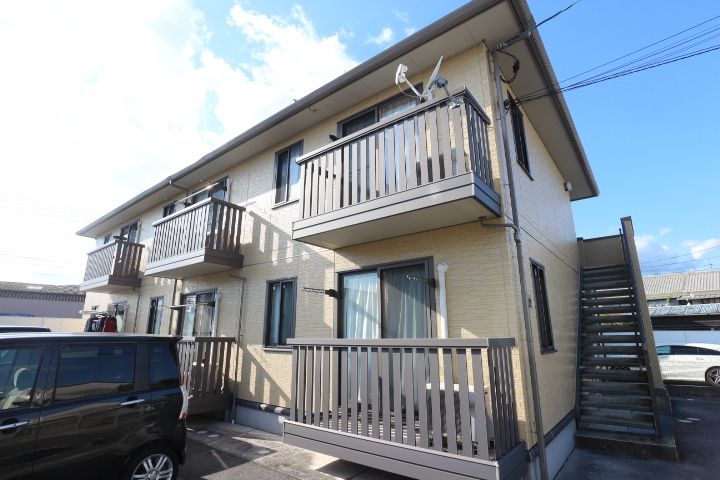 ルミナス南栄の外観