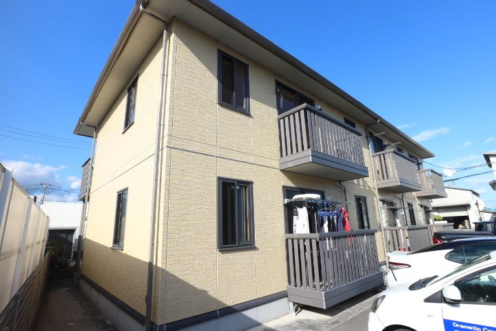 ルミナス南栄の外観