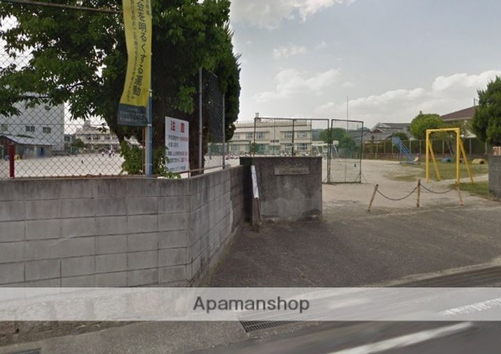 山口県岩国市牛野谷町3丁目(一戸建)の賃貸物件戸建ての周辺