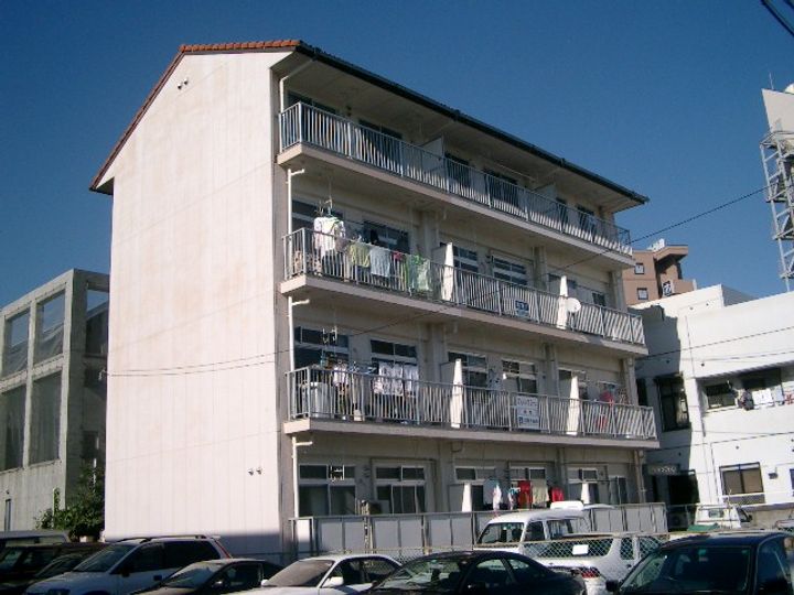 ラフォーレの外観