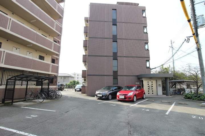 アバンウェル今井町Ⅰ番館の外観