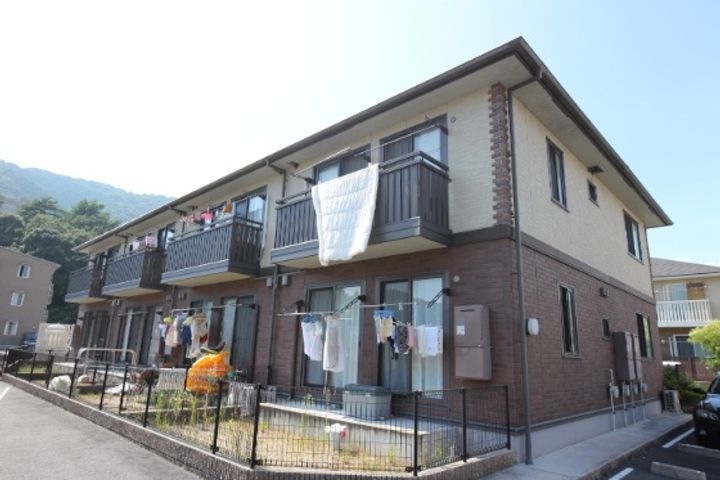 クレール泉の外観