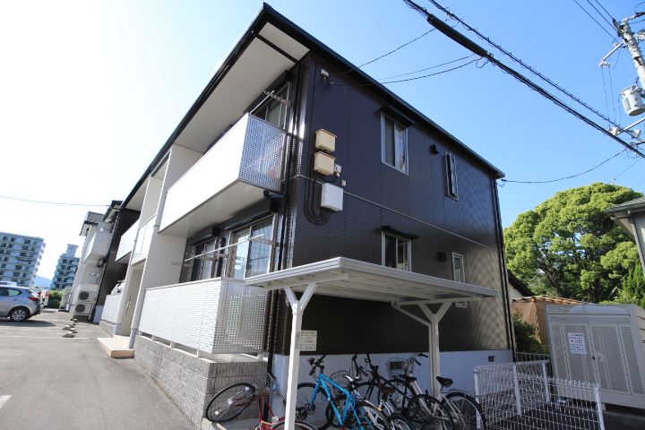 シャーメゾンひらい B棟の外観