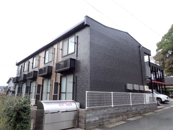 レオパレス御堀の外観