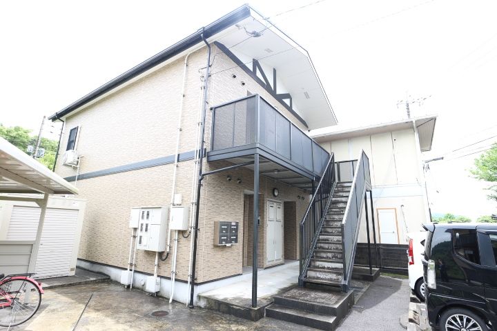 リウッシーレ Bの外観