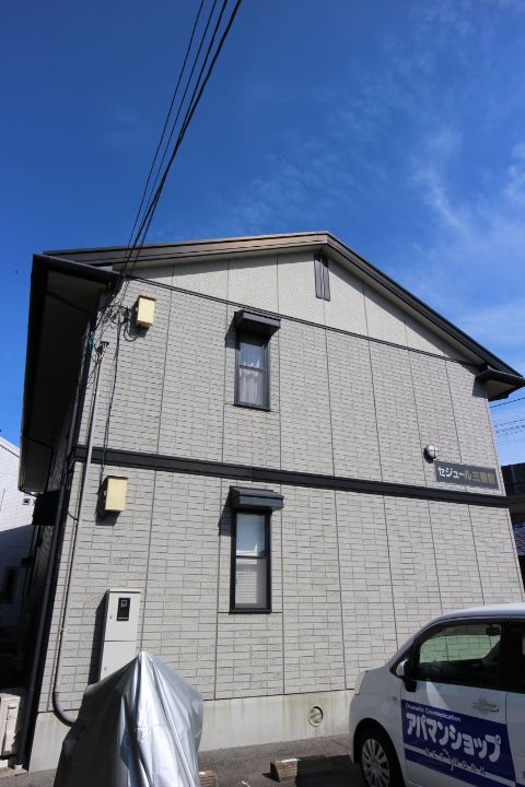セジュール三番館の外観