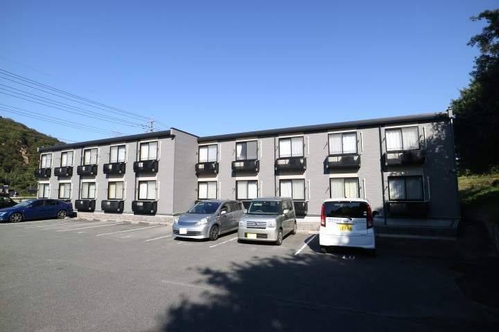 レオパレス半田山107の外観