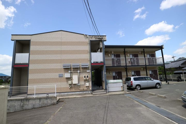 レオパレス拓諭17202の外観