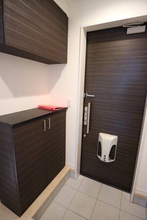 グランフラーヴ天神の玄関