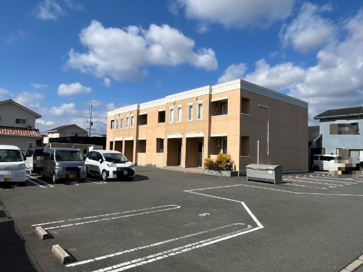 アシューレの外観