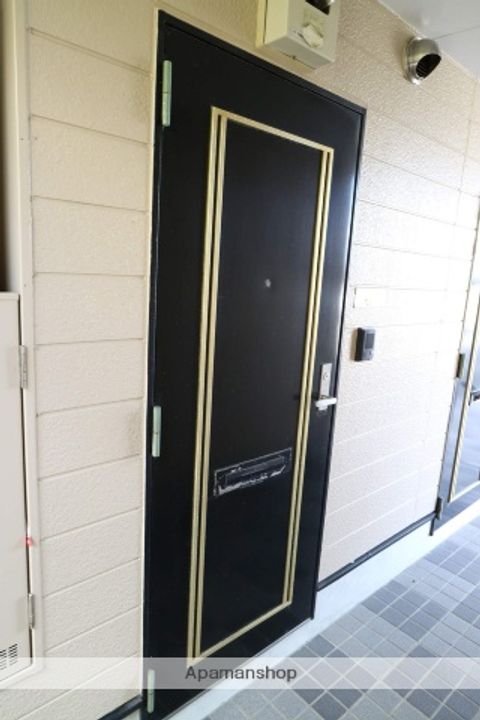 ロイヤル迫戸町の玄関