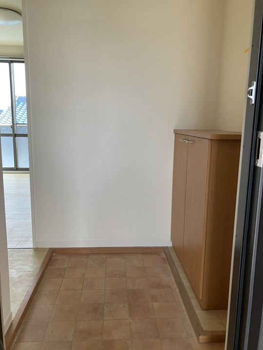 メゾン ド ウィステリア A棟の玄関