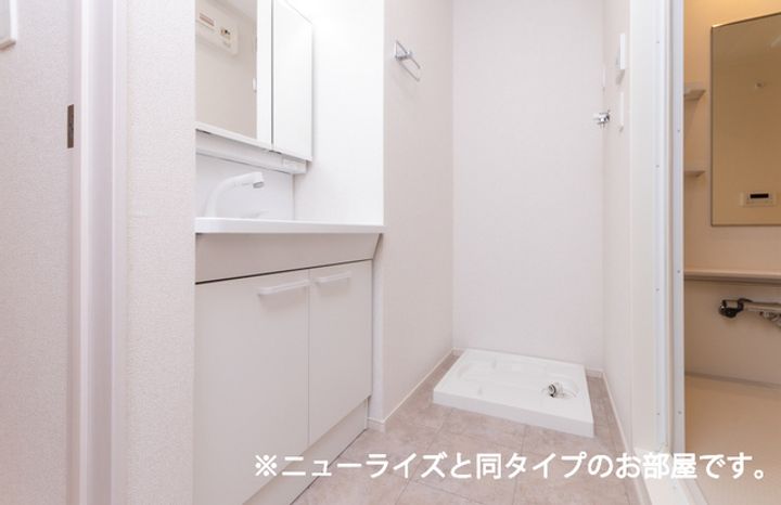 ネオ・ソレイユAのその他画像
