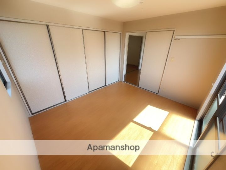 エタン・ヴィラージュA棟103の内装