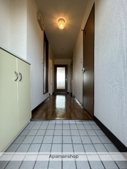 ピーチガーデン602の玄関