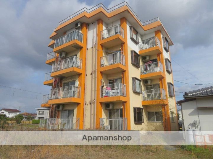 山口県宇部市西宇部南1丁目の賃貸マンション205の外観