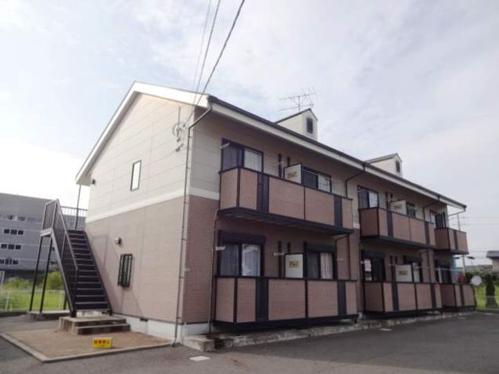 グレンツェン シャロッセの外観