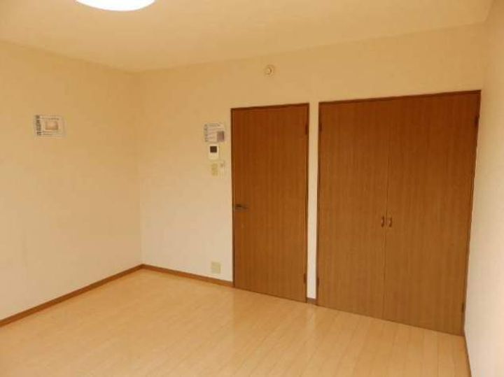 エステート野原202の内装