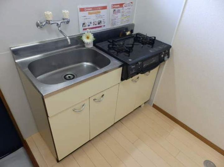 エステート野原202のキッチン