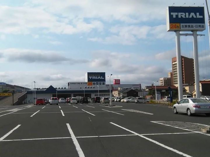 セントラルコートUの周辺