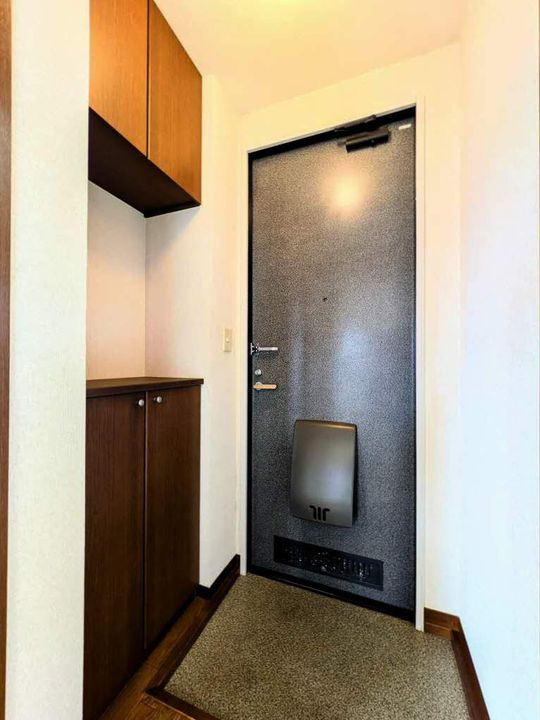 グランジュール上宇部の玄関