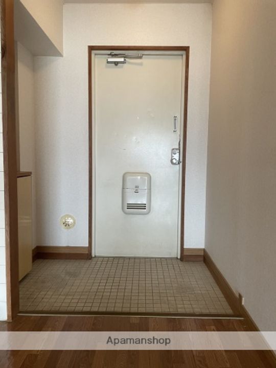 パシットレジデンツSP402の玄関