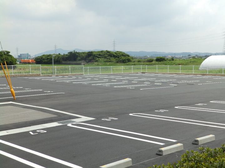 アヴァンティ コートの内装